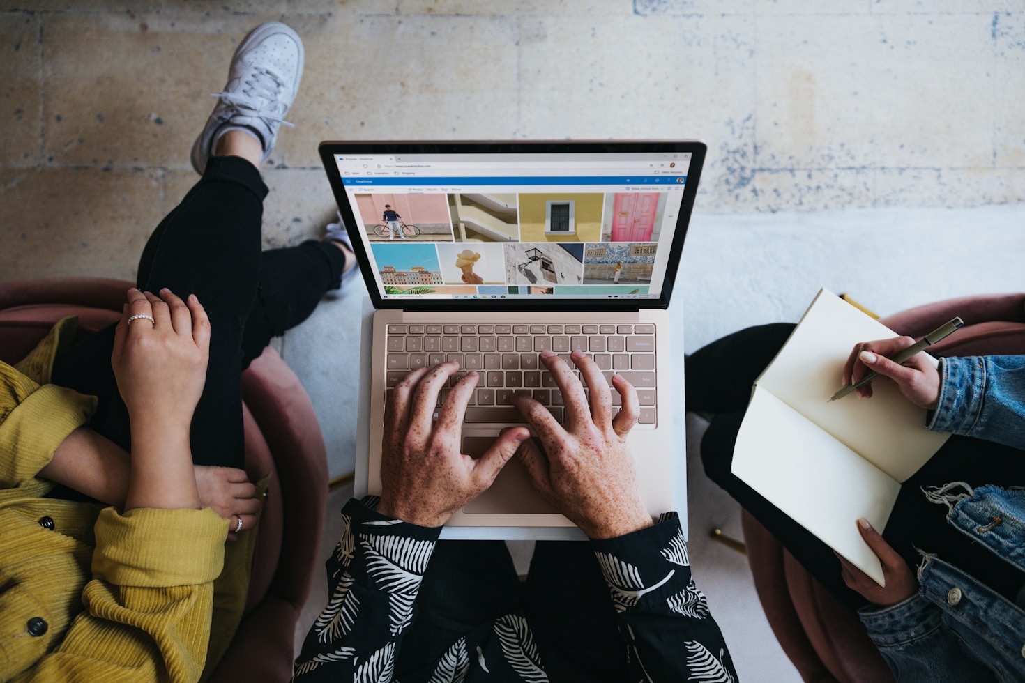 How Bright Marketing Co Helps Coaches Achieve Success